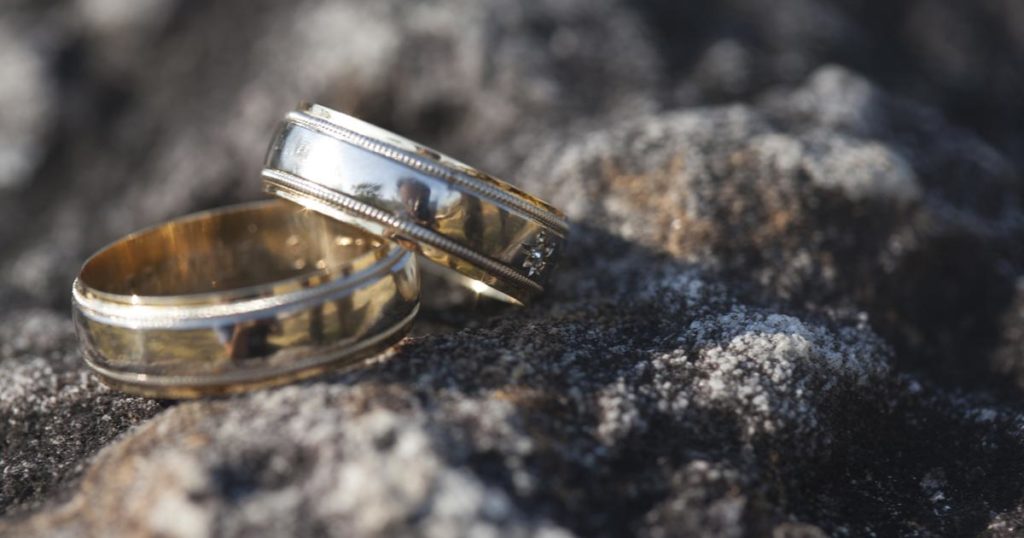 Foto de anéis de casamento