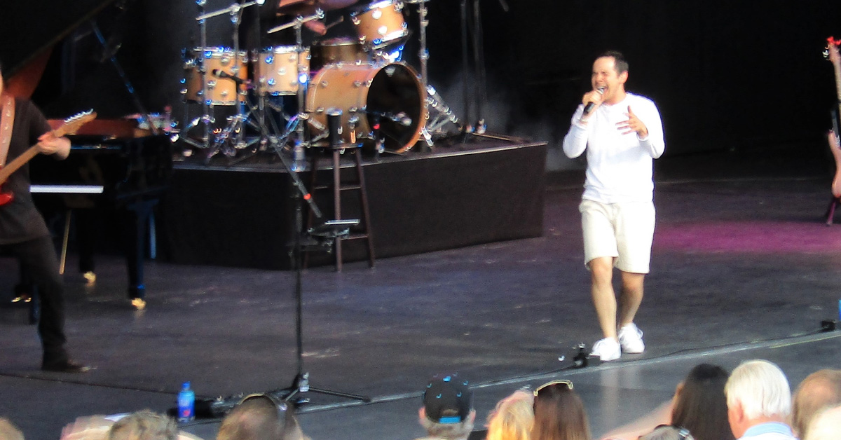 David Archuletta performing in Sandy, UT, in 2018